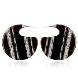 Retro Fashion Chunky Black & White Stripe Earrings